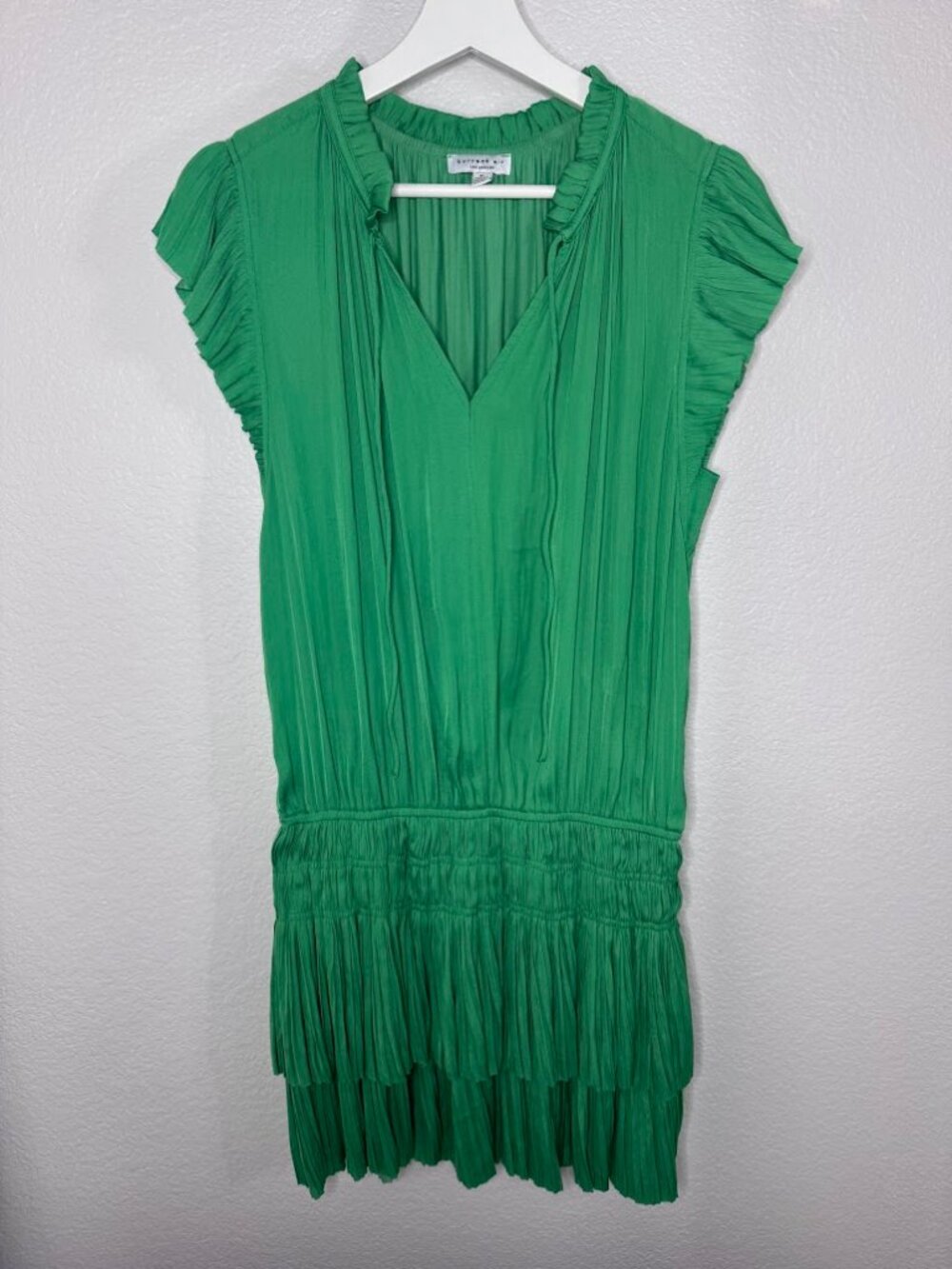 Current Air Green Pleated Mini Dress Ruffle Sleeve Smocked Waist V-Neck Tiered M